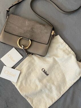 ✨CHLOE✨ Faye Small Shoulder Bag in Taupe suede. EUC.